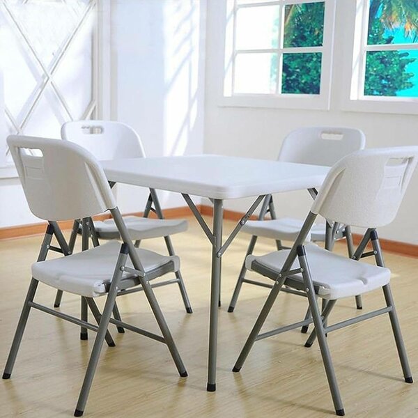 Table et chaises pliantes blanches