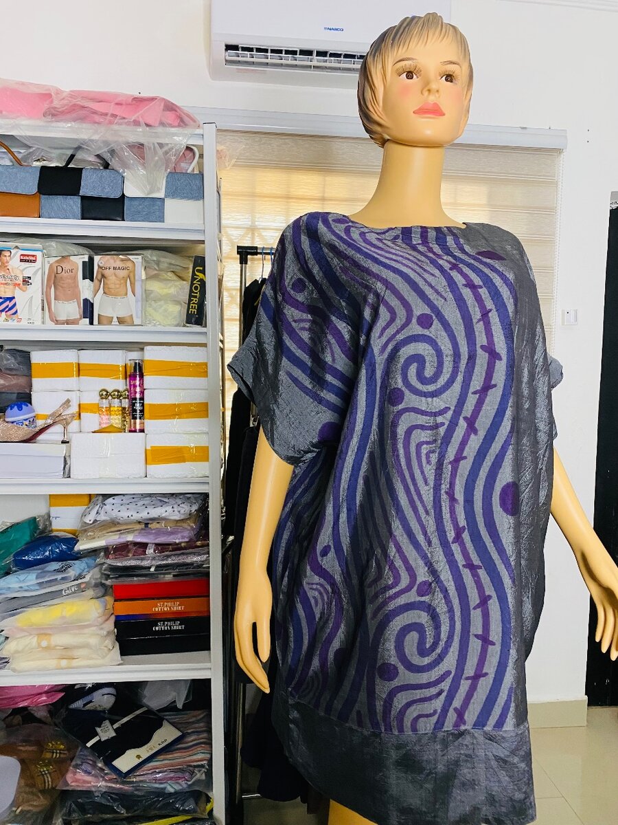 Ladies dress