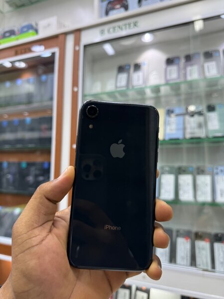 iPhone XR Noir Déverrouillé