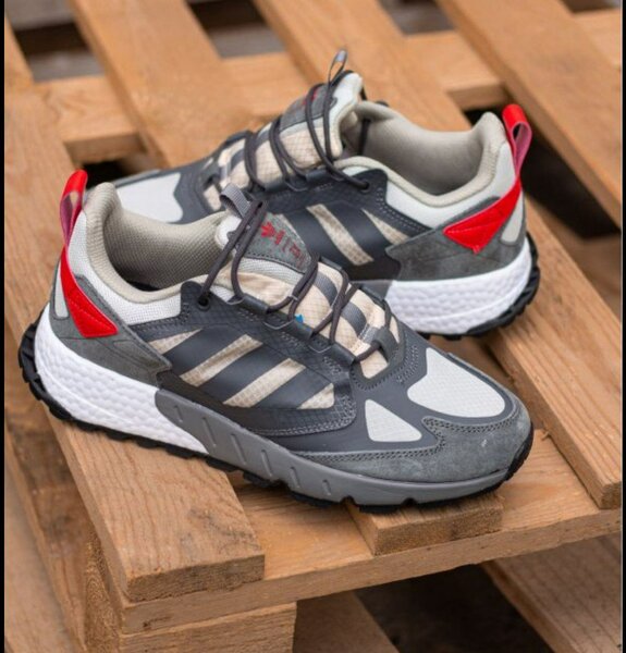 Chaussures de sport modernes