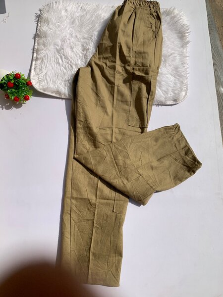 QUALITY CARGO JEANS AVAILABLE