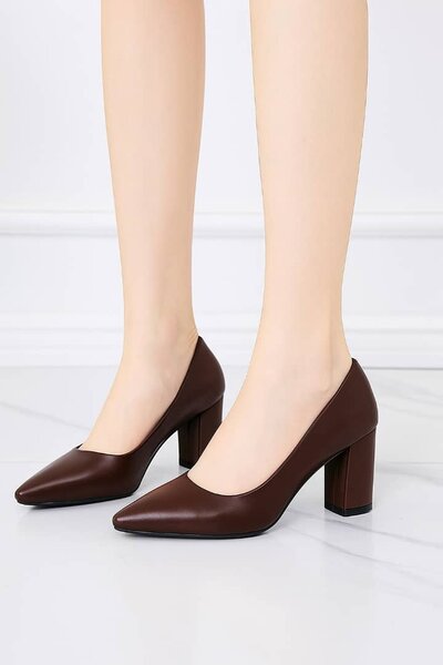 Escarpins marron élégants