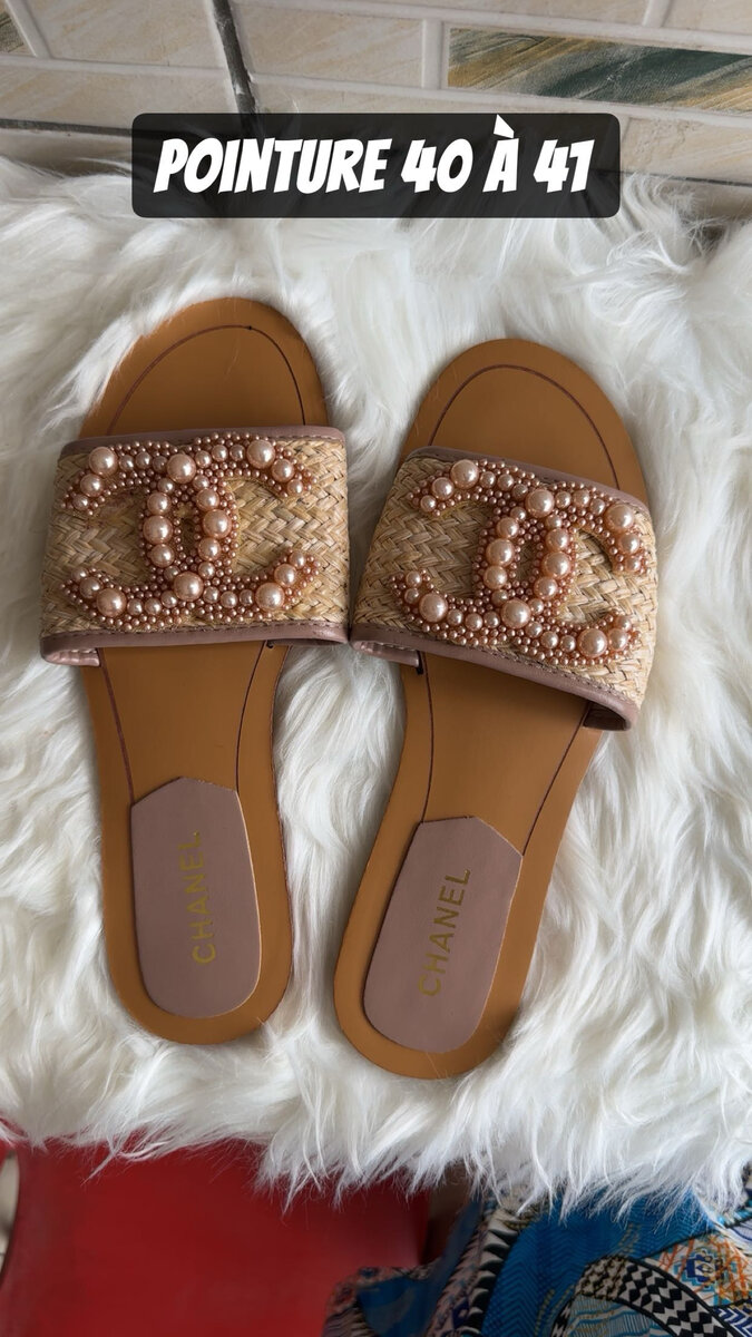 Sandales élégantes femme perles