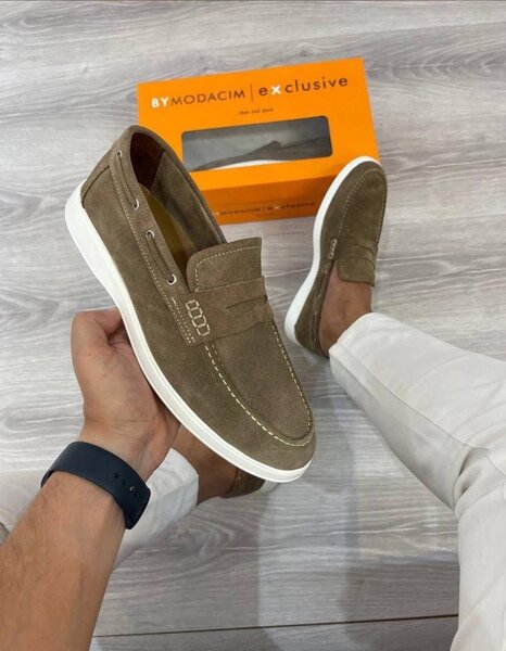 Mocassins en daim élégants