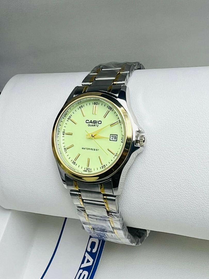 MONTRE HOMME LUXE CASIO