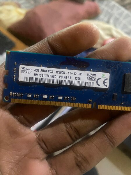 DDR3 4GB RAMS