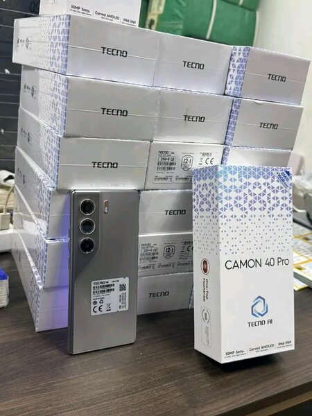 Tecno Camon 40 Pro