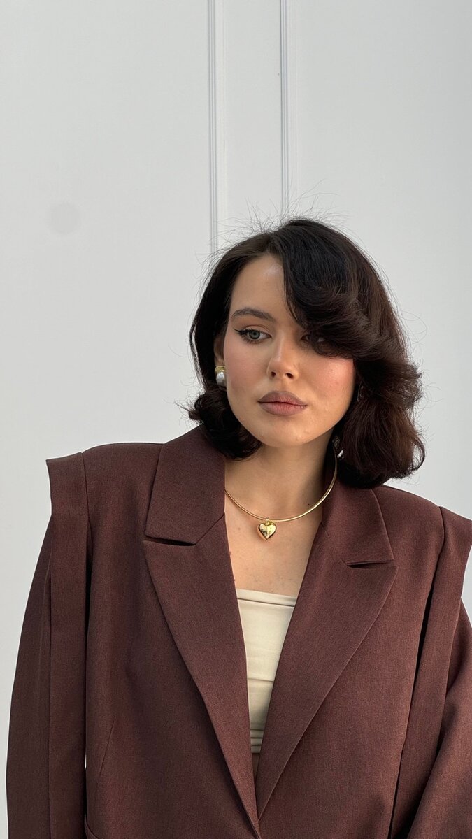 Жесткое металическое цепочка