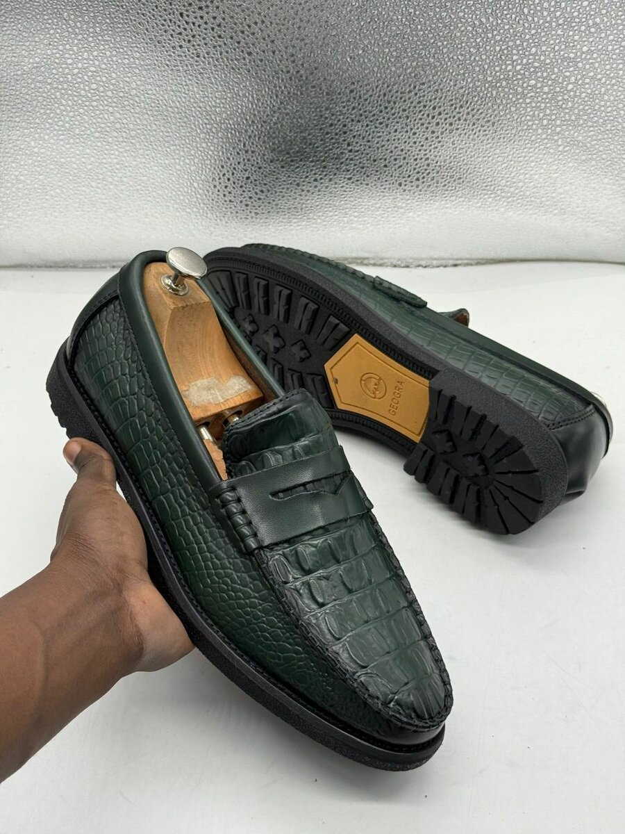 Mocassins en cuir exotique