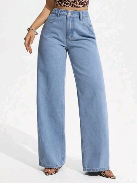 Jeans larges bleu clair pour femmes