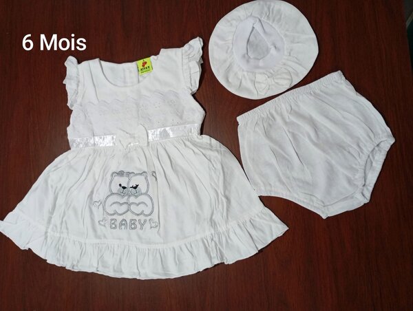 Robe Bébé Blanche 3 Pièces