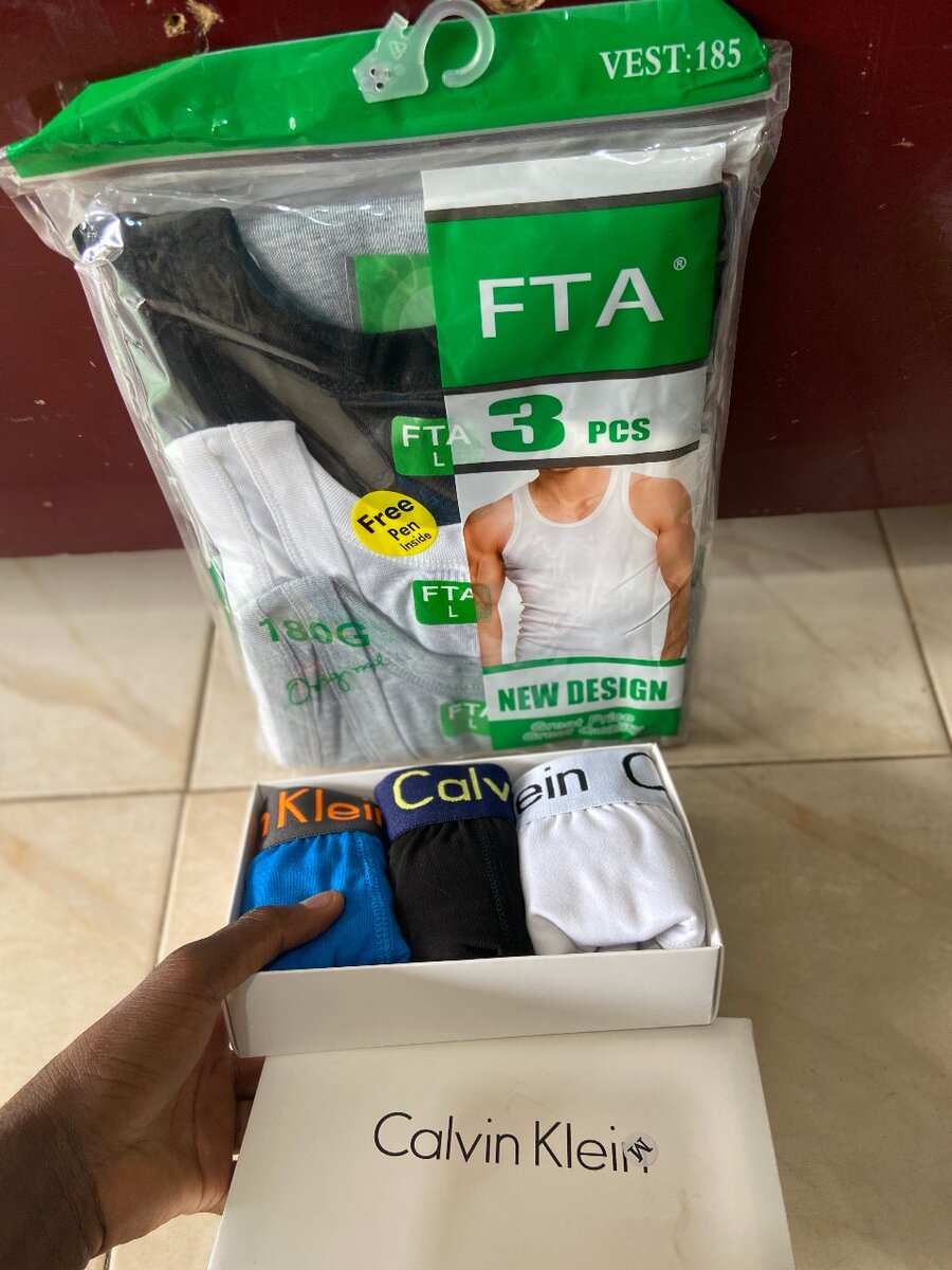 Lot de boxer et debardeur