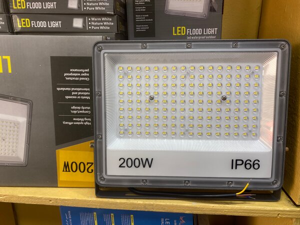 Projecteur LED 200W Étanche