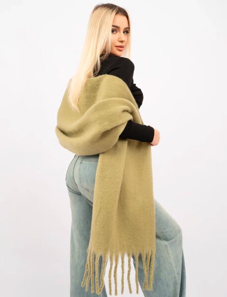 Теплый шарф из искусственного кашемира