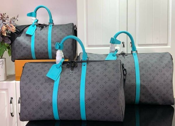 Sac de voyage louis Vuitton