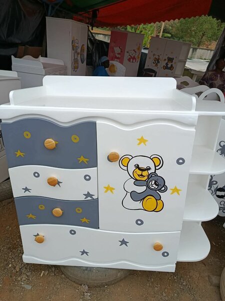 Commode Bébé avec Ours