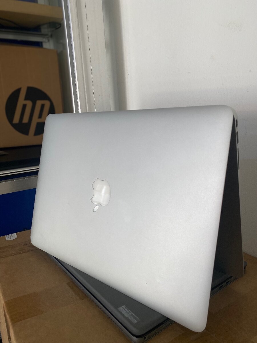 MacBook Air 7,2/A1466