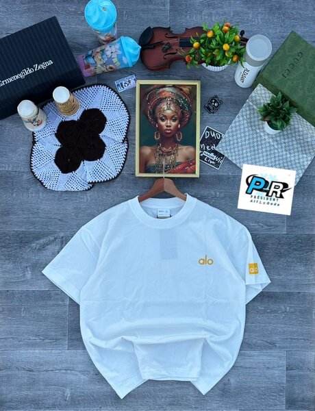 T-shirt blanche Alo unisexe