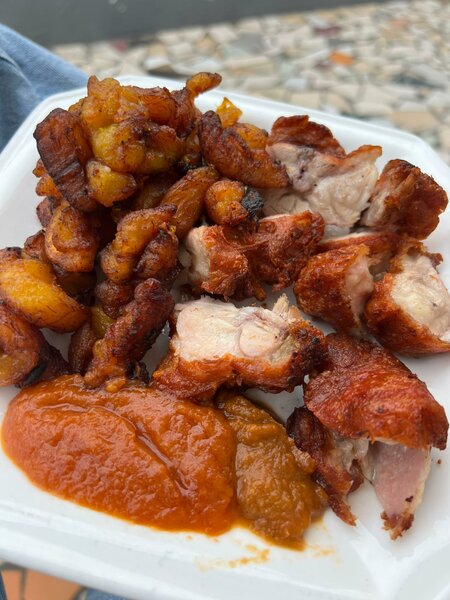 Délicieux dindon avec alloco