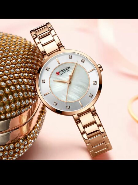 Montre femme élégante CURREN