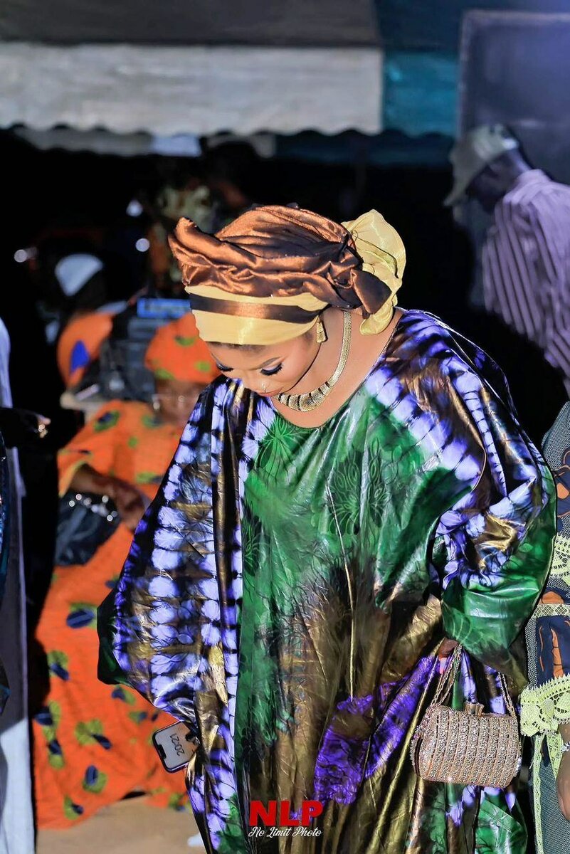 Boubou africain brillant