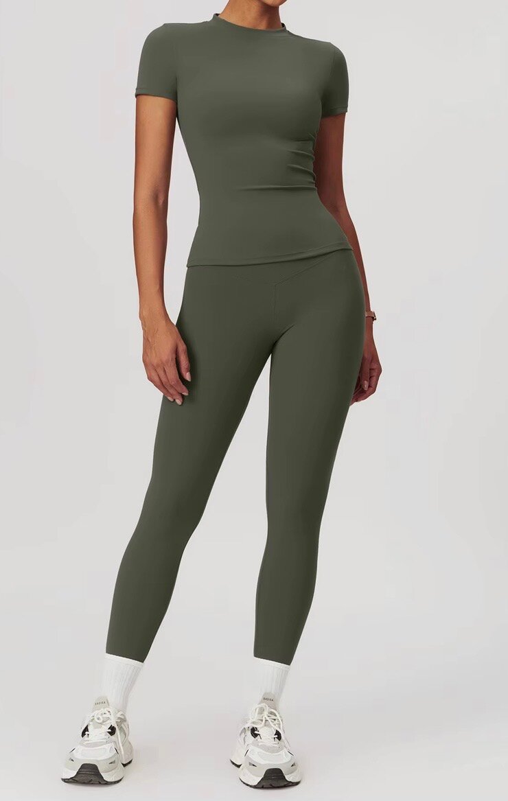 Ensemble de sport femme extensible