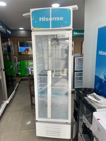 Réfrigérateu vitre Hisens 382L