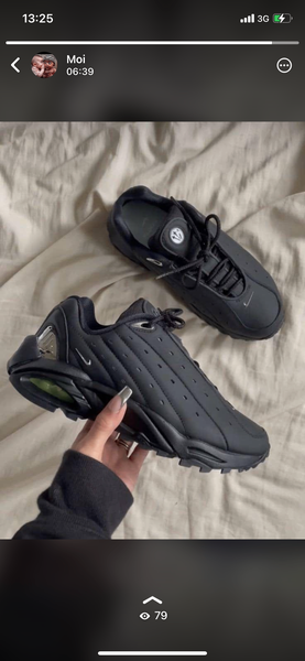 Paire de baskets homme