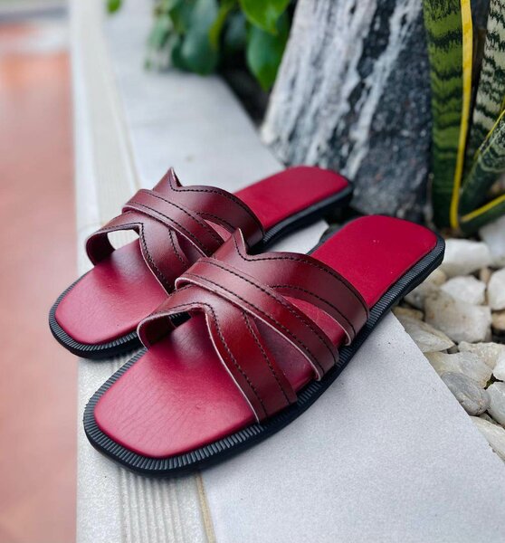 Handmade slippers (size36,38,40)