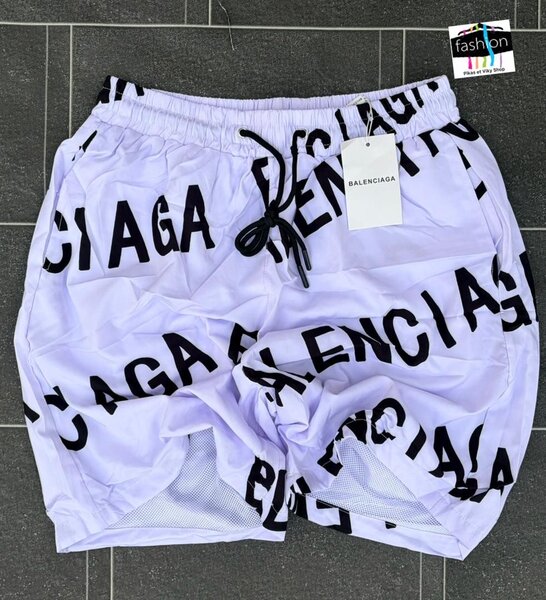 Shorts Balenciaga élégants