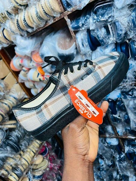 Vans Classic