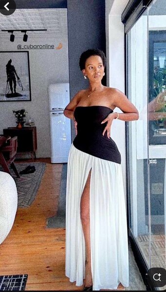 Robe élégante noire et blanche