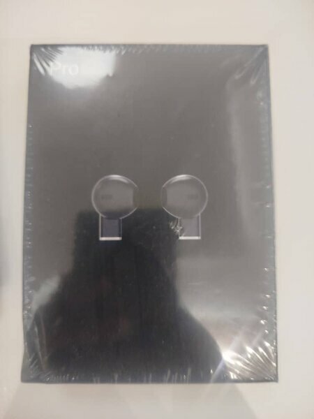 Écouteurs sans fil sous emballage