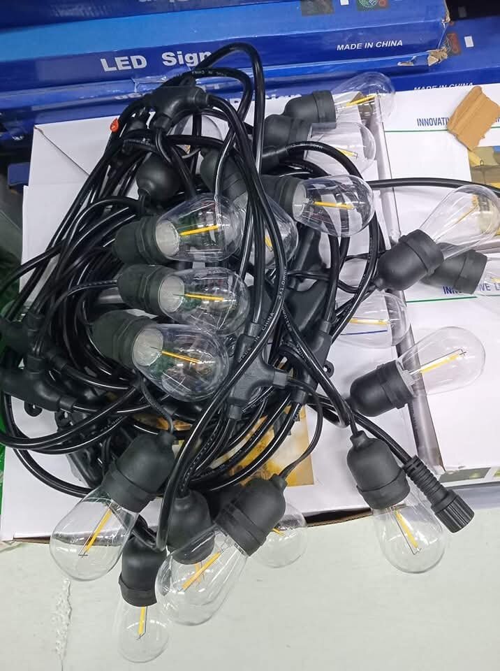 Guirlandes lumineuses LED couleurs or