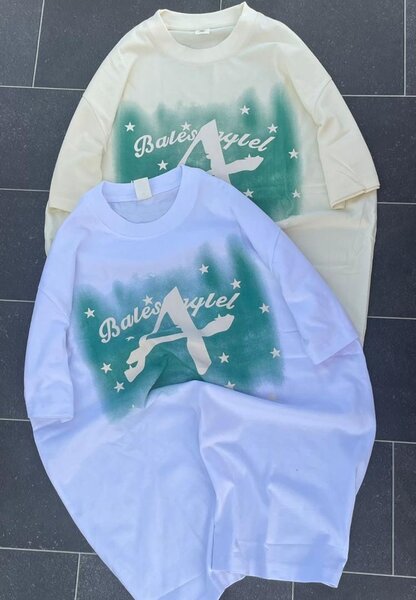 T-shirts graphiques tendance