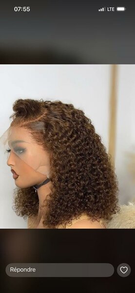 Perruque Bouclée en Dentelle