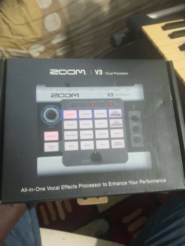 Zoom v3