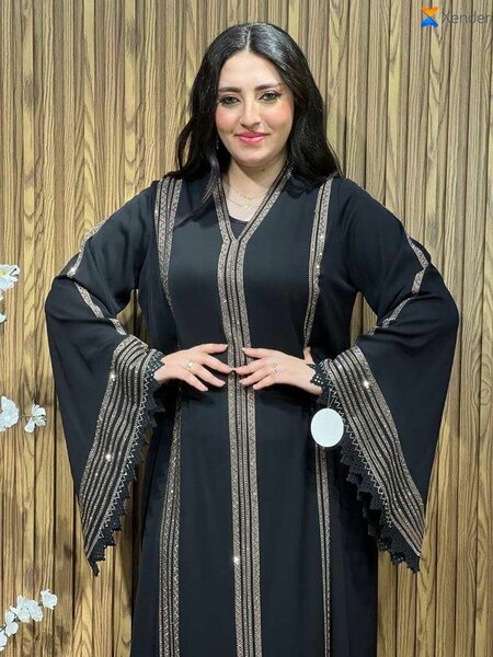 Abaya moderne avec broderies