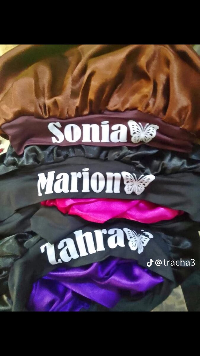 Bonnets Personnalisés en Satin