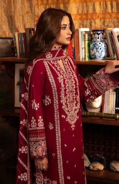 3 pcs women's unstitched Embroidered suit