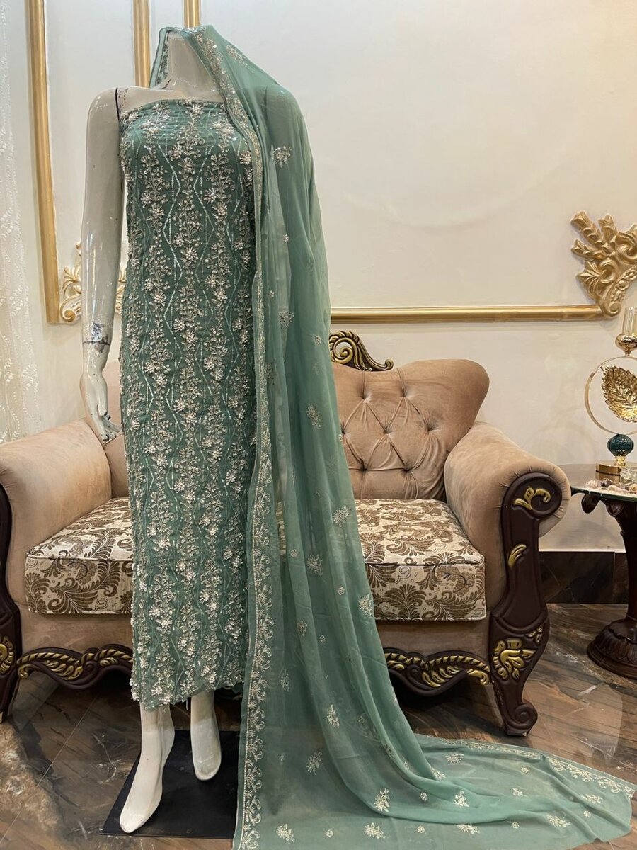 New pure chiffon  unsatich 3 pc,Dc Free