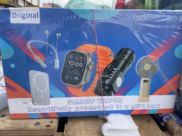 Montre connectée multifonction