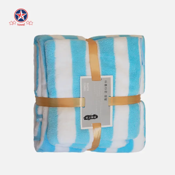 Serviettes de bain rayées