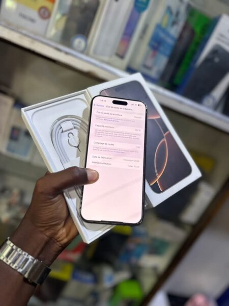 iPhone 15 Pro Max 256Go