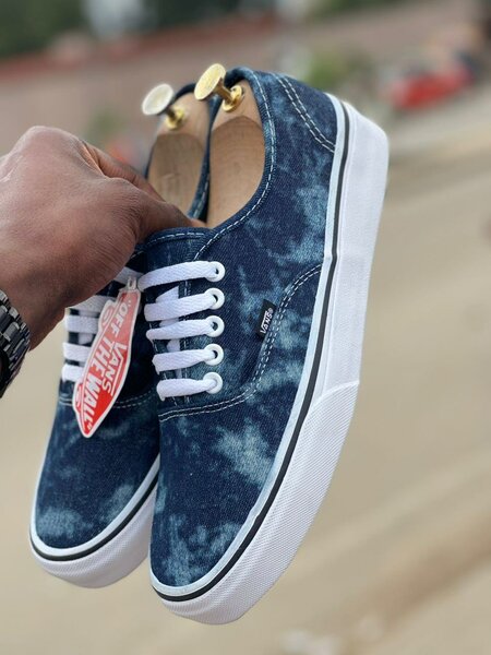 Baskets en denim tendance Vans