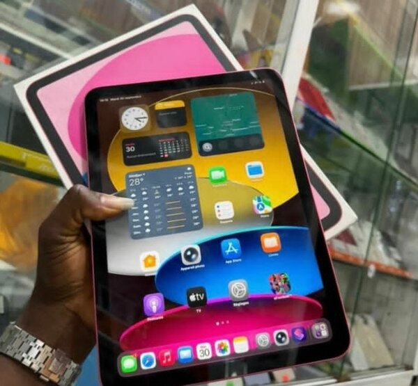 Tablette tactile Apple iPad rose