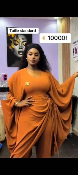 Robe orange élégante