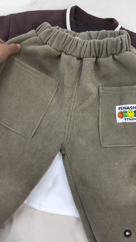 Курточка + Водолазка + Джинсы  тройка