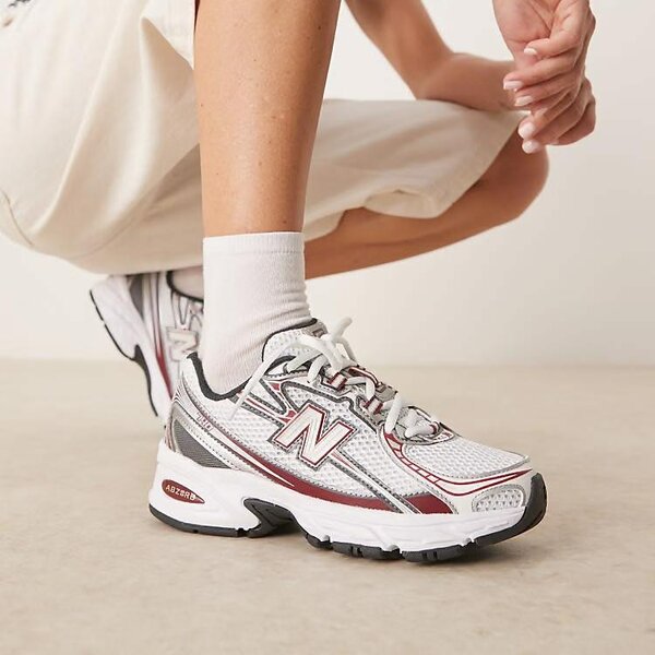 Sneakers de course modernes