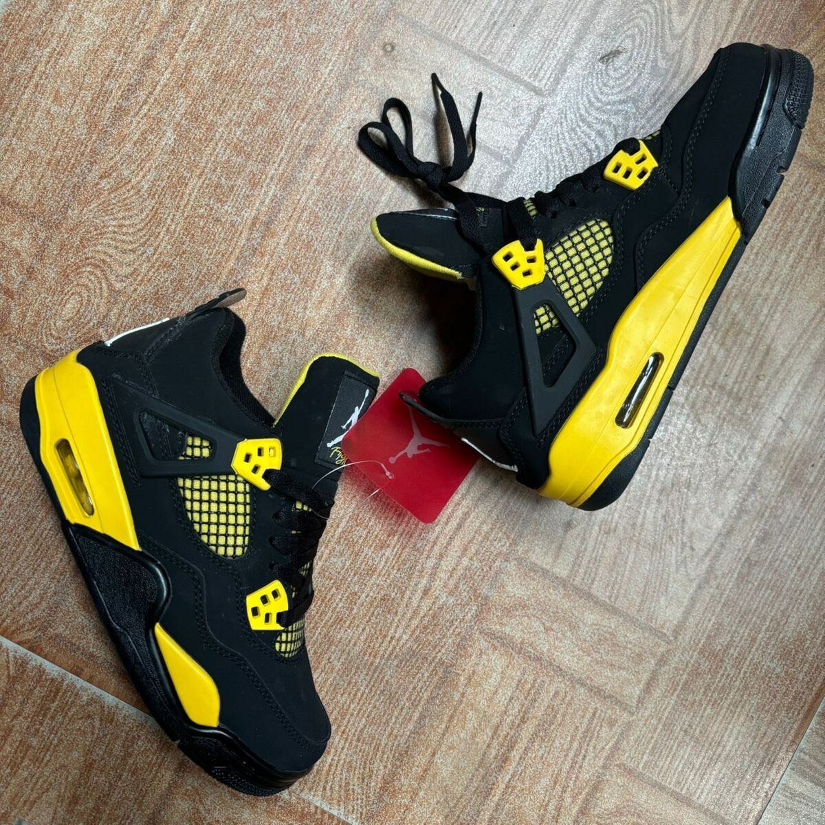 Jordan 4